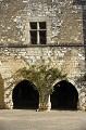 Place centrale bastide,monpazier,place des cornieres 