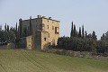Maison forte près de Serres. aude,pays cathare,serres,maison forte 
